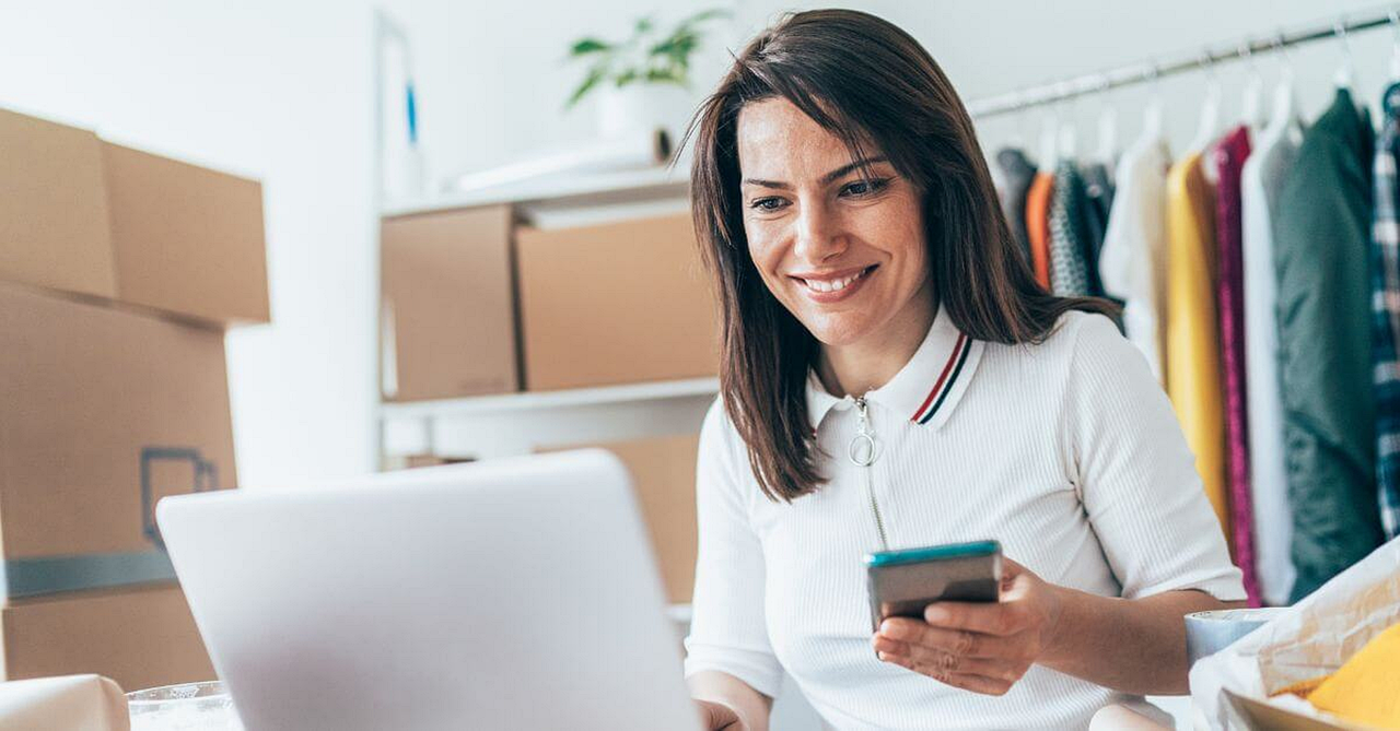 découvrez tout ce qu'il faut savoir sur l'outsourcing : avantages, stratégies, conseils et exemples pour externaliser efficacement vos services et optimiser les performances de votre entreprise.