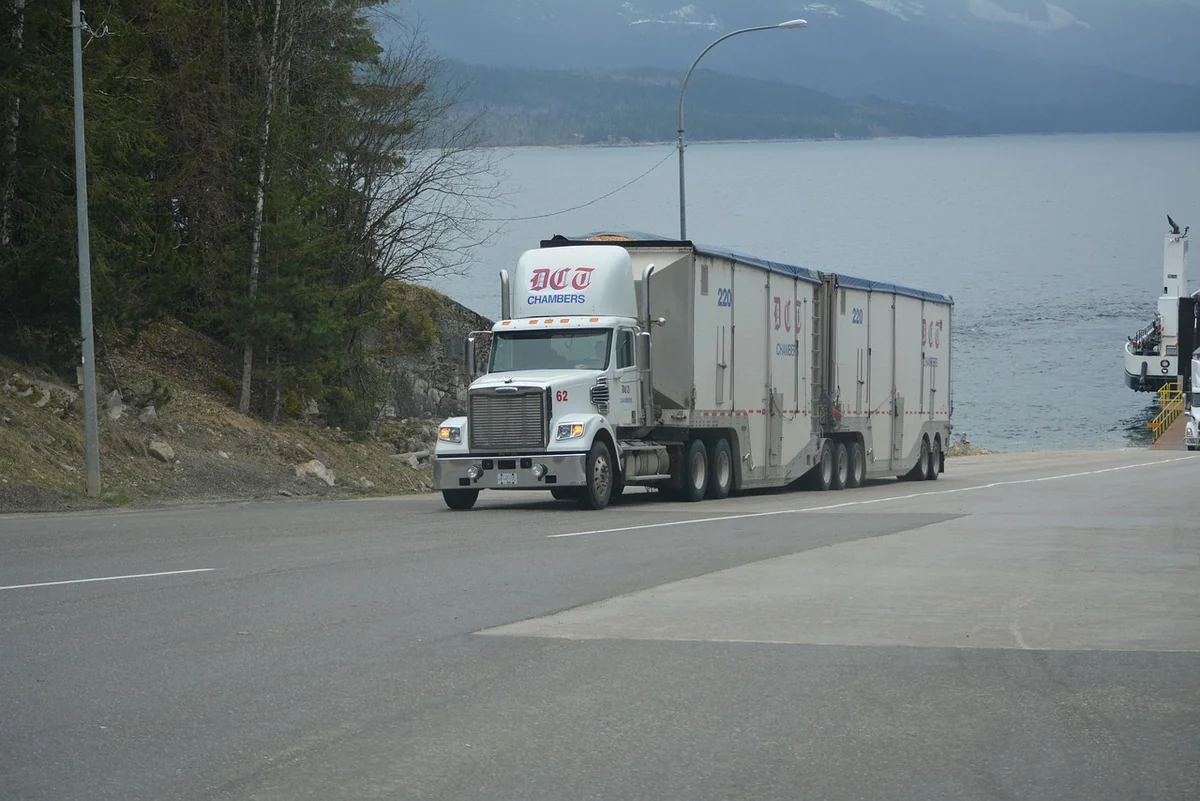 Les dimensions d'un camion 20m3 en 2026 : tout ce qu'il faut savoir avant de louer